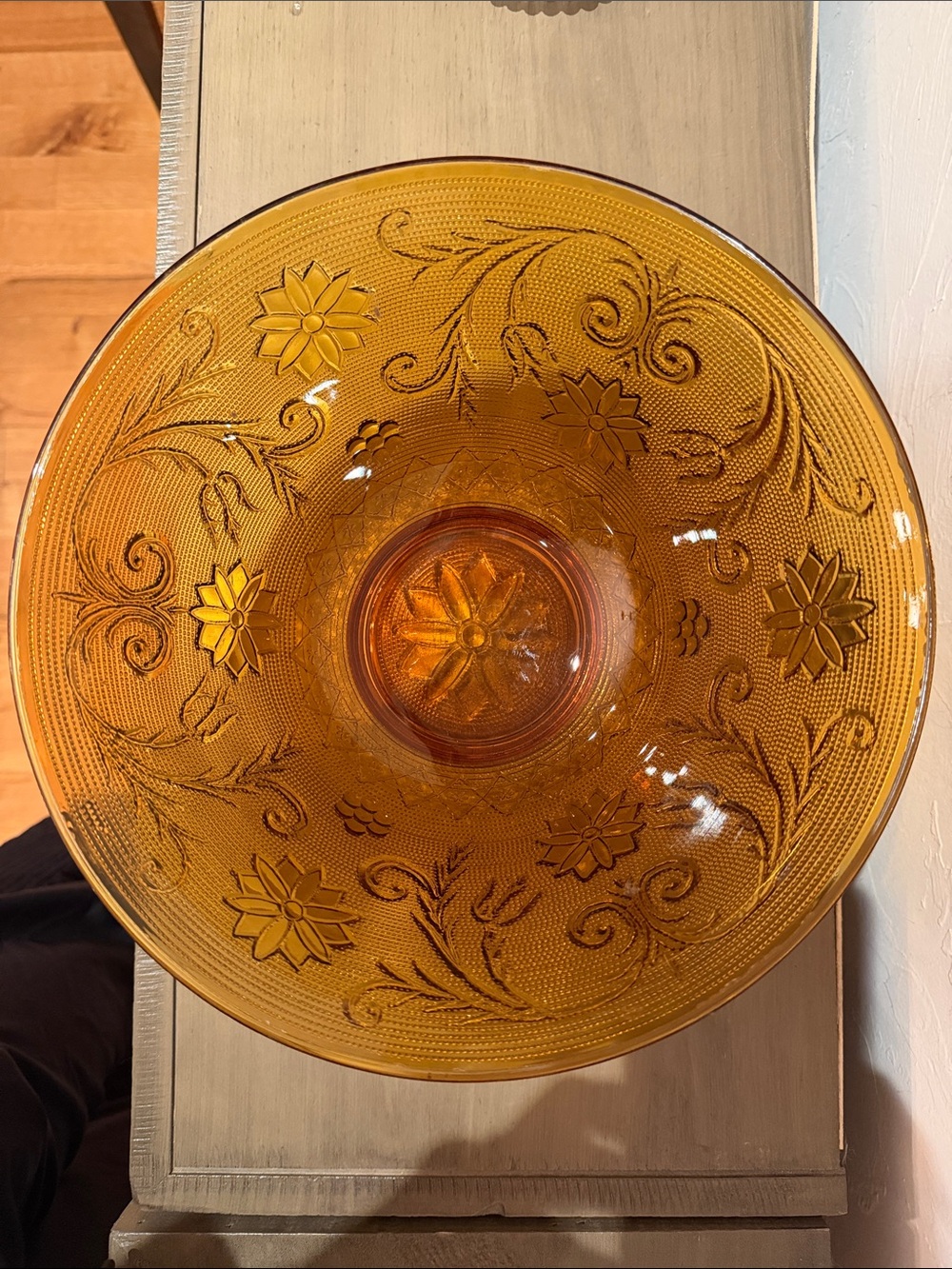 Tiara by Indiana Glass Large Amber Serving Bowl - Sandwich Pattern - 10”